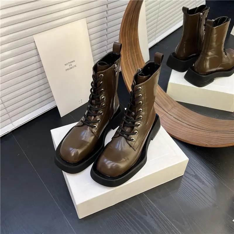 Thick-soled Mid-heel Motorcycle Boots Square Toe Short Lace Up Low-top Fashion Women Shoes 2022 New Womens
Thick-soled Mid-heel Motorcycle Boots Square Toe Short Lace Up Low-top Fashion Women Shoes 2022 New Womens