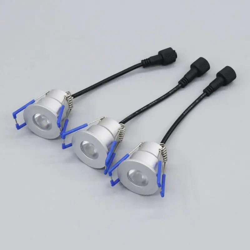 Dimmable Spotlight Mini Portable Durable Practical New Style Silver 2023 Tuya Function Small Universal Waterproof Spotlight
Dimmable Spotlight Mini Portable Durable Practical New Style Silver 2023 Tuya Function Small Universal Waterproof Spotlight