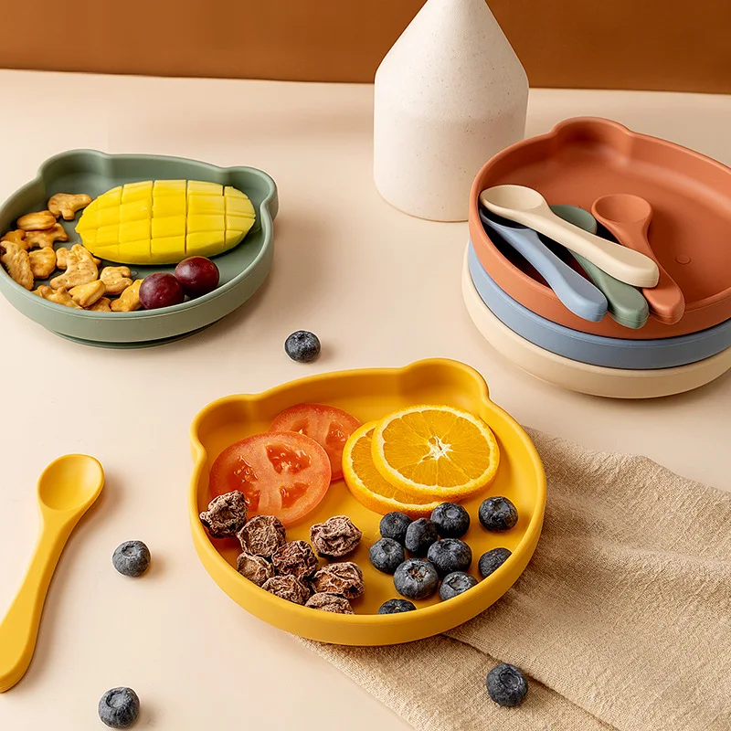 Silicone Baby Feeding Set Cartoon Bear Dinner Plates for Kids Baby Safe Sucker Silicone Dining Plate 
Silicone Baby Feeding Set Cartoon Bear Dinner Plates for Kids Baby Safe Sucker Silicone Dining Plate