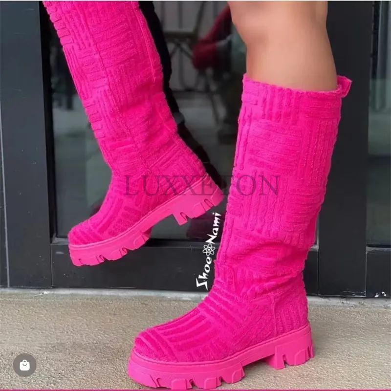 Motorcycle Chelsea Boots Thick-soled Women AutumnWinter Luxury New Thick-heeled Warm Towel Cotton
Motorcycle Chelsea Boots Thick-soled Women AutumnWinter Luxury New Thick-heeled Warm Towel Cotton