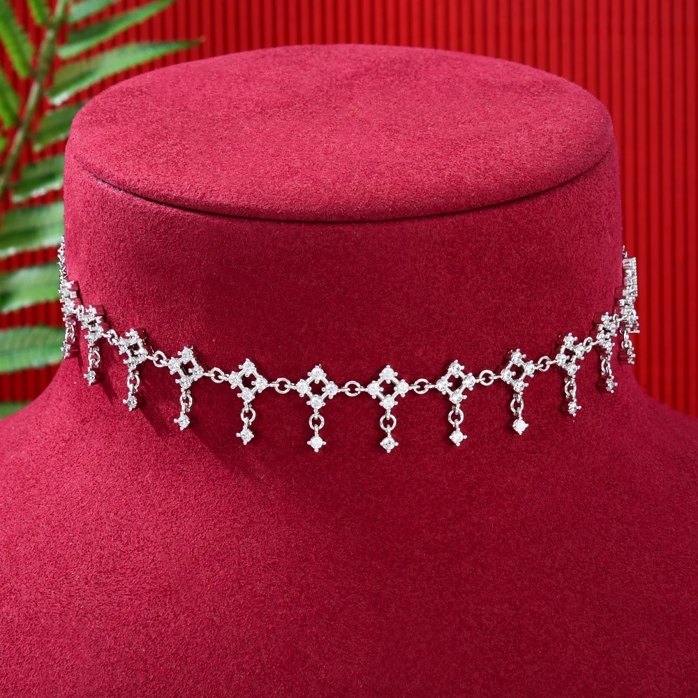 Soramoore New Trendy Sweet Cute Chains Necklace Jewelry for Women Girl Bridal Wedding Full Shiny CZ 2022 Romantic Lady Gift
Soramoore New Trendy Sweet Cute Chains Necklace Jewelry for Women Girl Bridal Wedding Full Shiny CZ 2022 Romantic Lady Gift