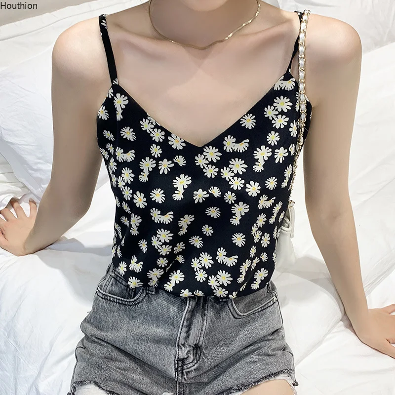 Women's Vest Sleeveless Tops Fashion V-neck Stitching Sexy Printing Chiffon Loose Summer Houthion
Women's Vest Sleeveless Tops Fashion V-neck Stitching Sexy Printing Chiffon Loose Summer Houthion