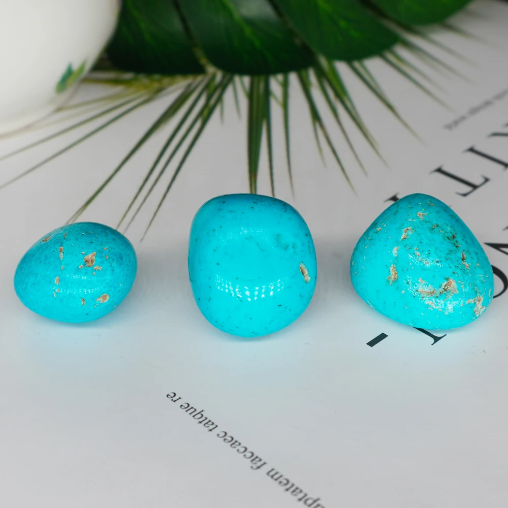 1PC Turquoise Pebble Room Decor Aquarium Fish Tank Natural Crystal Stone Ore Witchcraft Healing Crystals Home Decoration Gift
1PC Turquoise Pebble Room Decor Aquarium Fish Tank Natural Crystal Stone Ore Witchcraft Healing Crystals Home Decoration Gift
