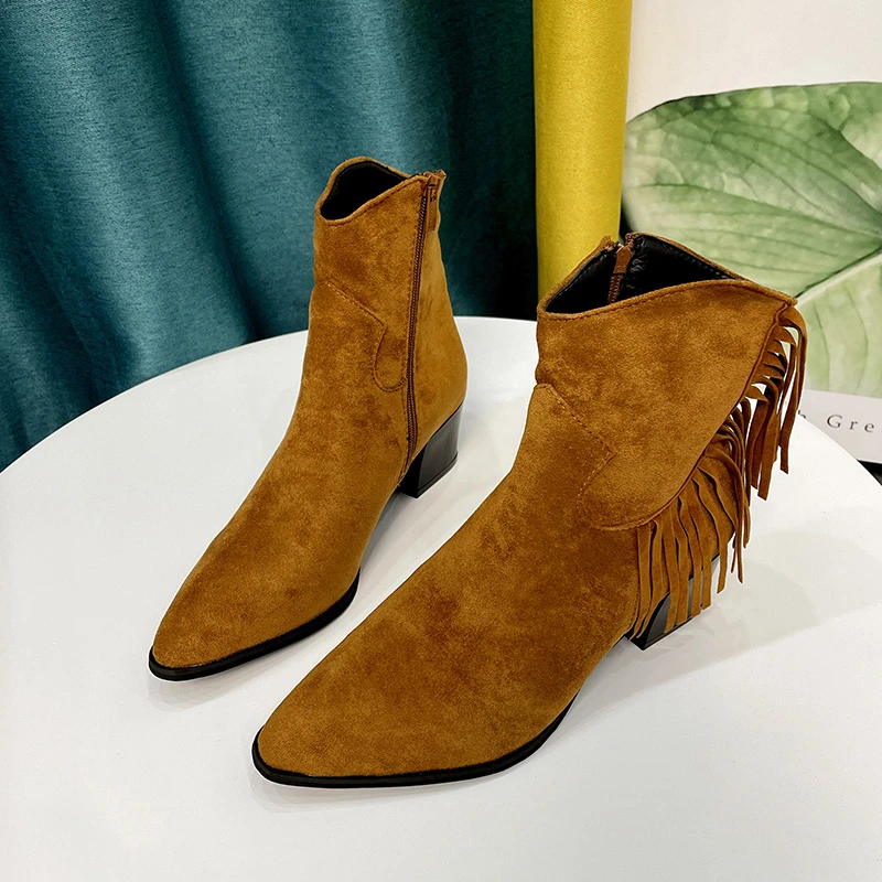 2022 New Fashion Ankle Boots Elegant Tassel Sheep Suede Western Boots Middle Heel Pointed Side Zipper 35-43 Zapatos De Mujer
2022 New Fashion Ankle Boots Elegant Tassel Sheep Suede Western Boots Middle Heel Pointed Side Zipper 35-43 Zapatos De Mujer