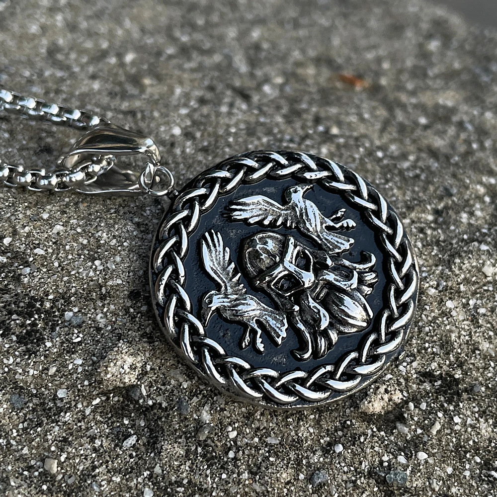 Norse Huginn And Muninn Raven Pendant Necklace Stainless Steel Men Vintage Viking Celtic Necklace Chain Valknut Amulet Jewelry
Norse Huginn And Muninn Raven Pendant Necklace Stainless Steel Men Vintage Viking Celtic Necklace Chain Valknut Amulet Jewelry