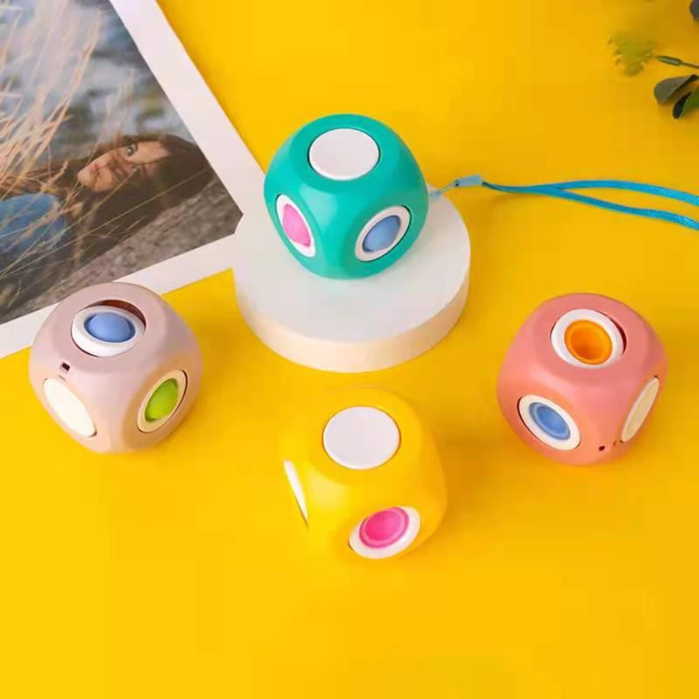 Decompression Toys Bubble Gyro Children Press Cube with Lanyard Easy Fingertip Educational Toys Children's Holiday Gifts 
Decompression Toys Bubble Gyro Children Press Cube with Lanyard Easy Fingertip Educational Toys Children's Holiday Gifts