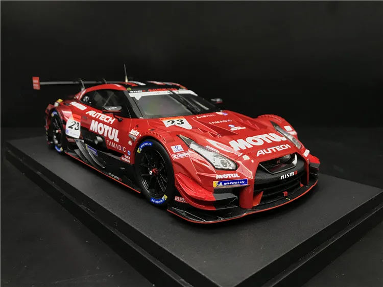 EBBRO 1:18 Nissan GT-R GT500 2018 серия Ограниченная серия металлическая статическая модель автомобиля из смолы игрушечный подарок
EBBRO 1:18 Nissan GT-R GT500 2018 серия Ограниченная серия металлическая статическая модель автомобиля из смолы игрушечный подарок