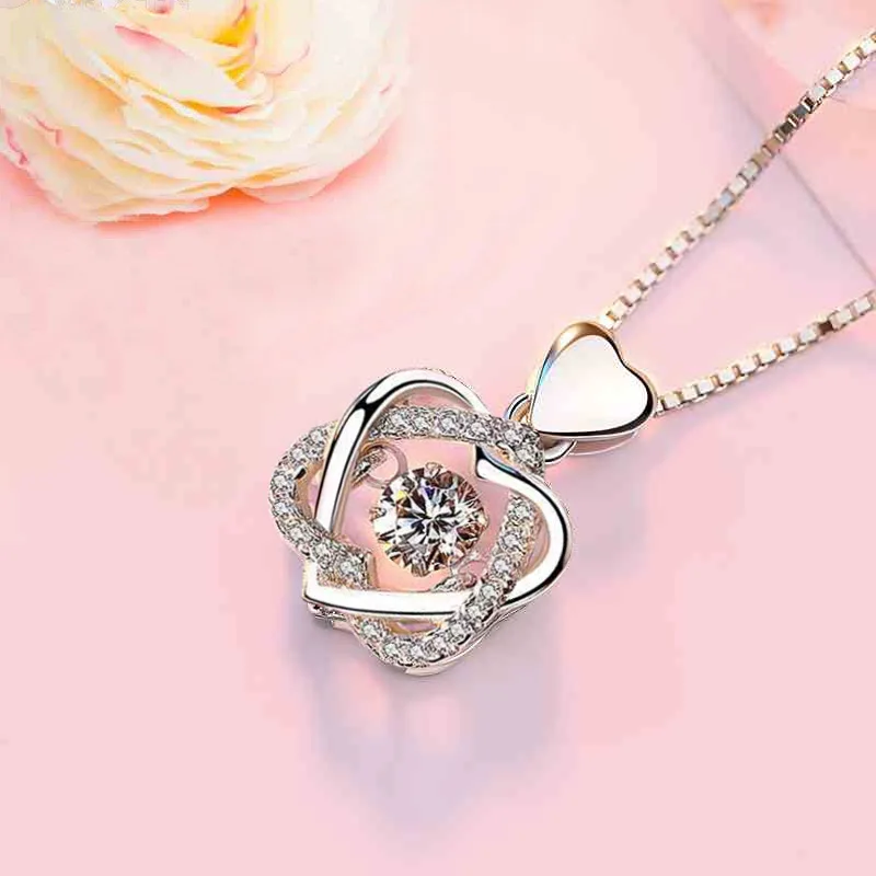 

Women Silver Necklace Silver Love Flashing Heart Pendant Rose Gold Clavicle Chain Simple Pendant Necklace Fashion Female Jewelry