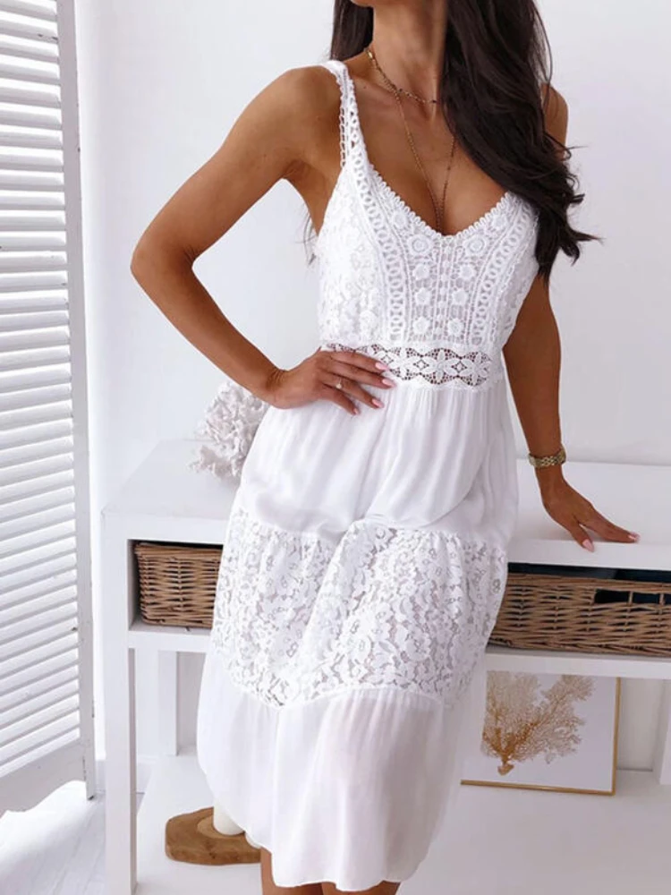 2022 Sexy White Lace Patchwork Spaghetti Strap Long Dress Women Summer V Neck Beach Boho A Line Party Dresses Vestidos Mujer
2022 Sexy White Lace Patchwork Spaghetti Strap Long Dress Women Summer V Neck Beach Boho A Line Party Dresses Vestidos Mujer