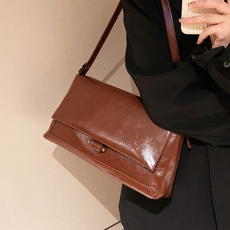 Senior Texture Retro Bag Female 2022 Autumn/winter New Popular Hot Shoulder Bag Underarm Bag
Senior Texture Retro Bag Female 2022 Autumn/winter New Popular Hot Shoulder Bag Underarm Bag