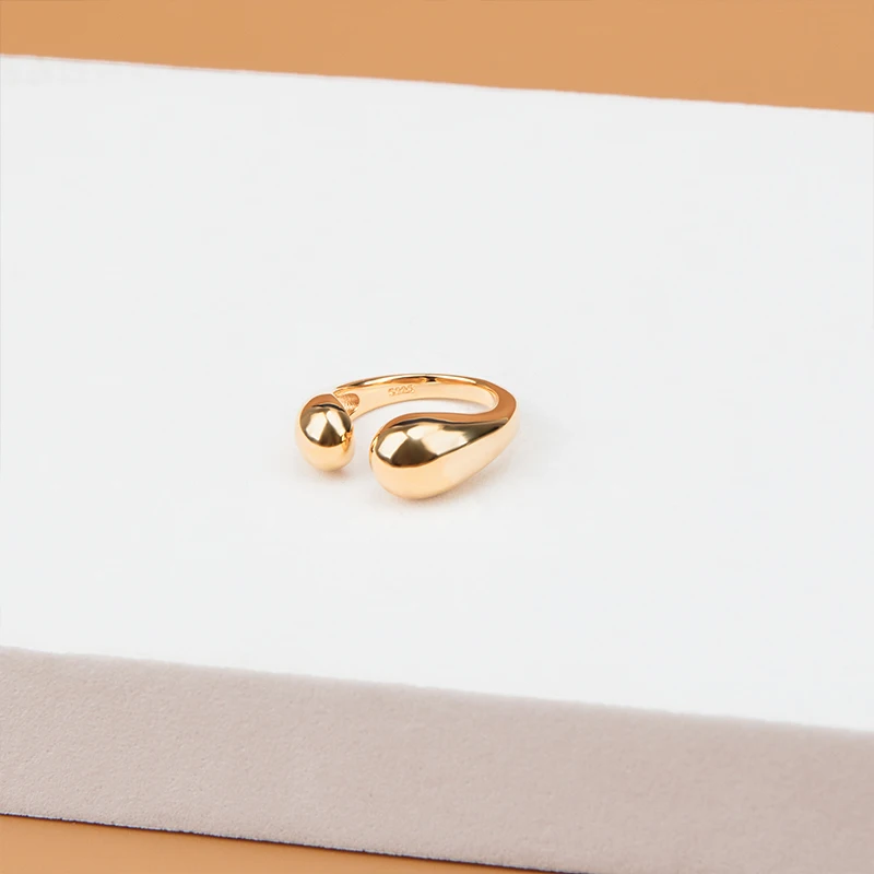 JADE ANGEL Hip Hop S925 Sterling Silver Open Ring Temperament Drop Shape Smooth Surface Ring For Women Men Party Jewelry
JADE ANGEL Hip Hop S925 Sterling Silver Open Ring Temperament Drop Shape Smooth Surface Ring For Women Men Party Jewelry