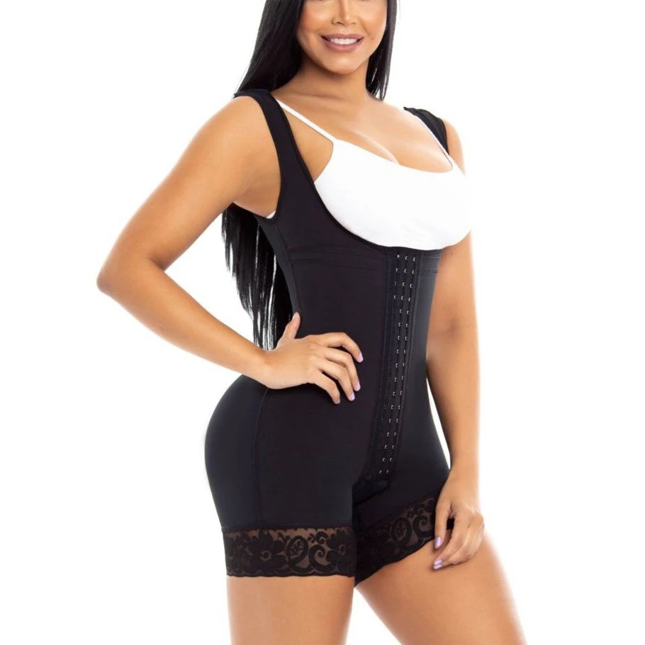 Fajas Colombianas Short Leg Liposculpture Girdle Body Shaper Postpartum High Compression Skims Shapewear
Fajas Colombianas Short Leg Liposculpture Girdle Body Shaper Postpartum High Compression Skims Shapewear