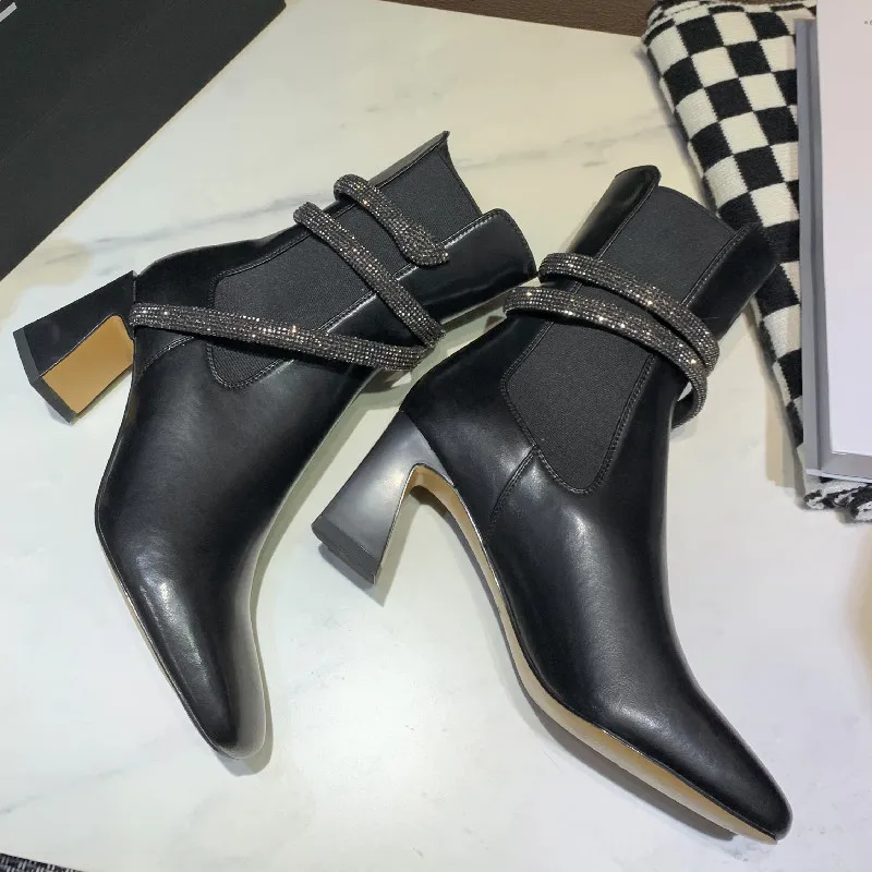 Luxury Brand Designer Women Chelsea Boots Quality Genuine Leather Platform Boots Bling Rhinestone Snake Shaped Decorative Shoes
Luxury Brand Designer Women Chelsea Boots Quality Genuine Leather Platform Boots Bling Rhinestone Snake Shaped Decorative Shoes