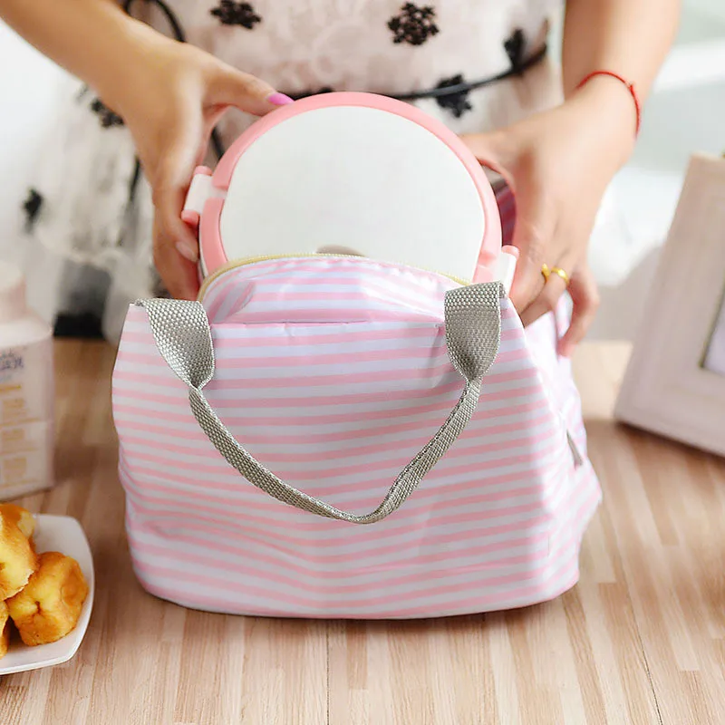 Fashion Simpl Etriped Dot Portable Lunch Box Bag Thermal Insulated Cold Keep Food Safe Stripe Warm Lunch Bags For Girls Women
Fashion Simpl Etriped Dot Portable Lunch Box Bag Thermal Insulated Cold Keep Food Safe Stripe Warm Lunch Bags For Girls Women