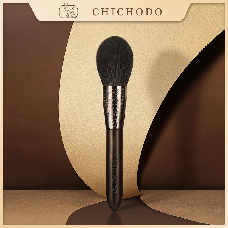 CHICHODO Makeup Brush-2022 New Luxurious Carved Ebony Animal Hair Series-Fox&Gray Rat&Goat Hair Powder Brush-Cosmetic Tool-F101
CHICHODO Makeup Brush-2022 New Luxurious Carved Ebony Animal Hair Series-Fox&Gray Rat&Goat Hair Powder Brush-Cosmetic Tool-F101