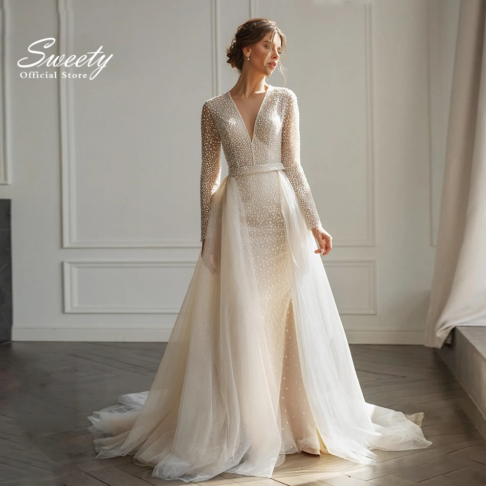 Luxury Detachable 2 In 1 Wedding Dress Embroidered Lace On Net With Train V-neck Sleeveless Vintage Bride Gowns Vestido De Novia
Luxury Detachable 2 In 1 Wedding Dress Embroidered Lace On Net With Train V-neck Sleeveless Vintage Bride Gowns Vestido De Novia
