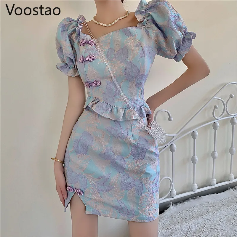 Женский костюм из блузки и юбки, элегантный костюм из двух предметов, короткий топ с квадратным вырезом и пышными рукавами и юбка с высокой талией в Корейском стиле, Модный комплект из двух предметов
Женский костюм из блузки и юбки, элегантный костюм из двух предметов, короткий топ с квадратным вырезом и пышными рукавами и юбка с высокой талией в Корейском стиле, Модный комплект из двух предметов