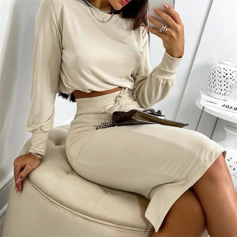 Women's Autumn Winter Casual 2 Piece Set Solid Color Round Neck Long Sleeve And Split Skirt Suit Women Office Outfits
Women's Autumn Winter Casual 2 Piece Set Solid Color Round Neck Long Sleeve And Split Skirt Suit Women Office Outfits