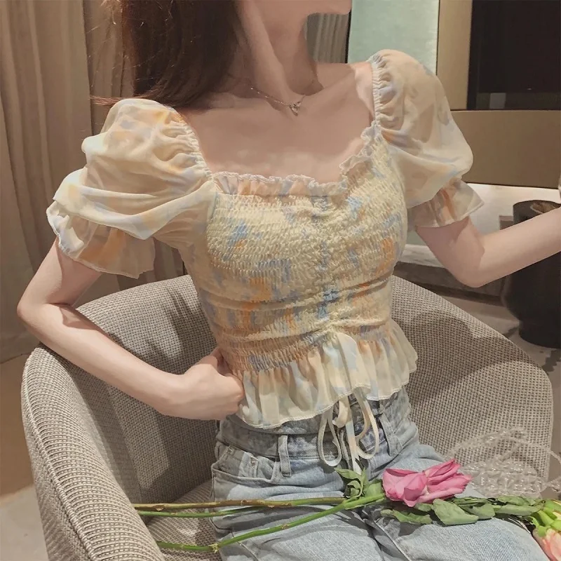 Summer Korean style Floral Print Women Blouse Tunic Chiffon Shirt Puff Sleeve Square Collar Ladies Blouses Ruffles Crop Top
Summer Korean style Floral Print Women Blouse Tunic Chiffon Shirt Puff Sleeve Square Collar Ladies Blouses Ruffles Crop Top