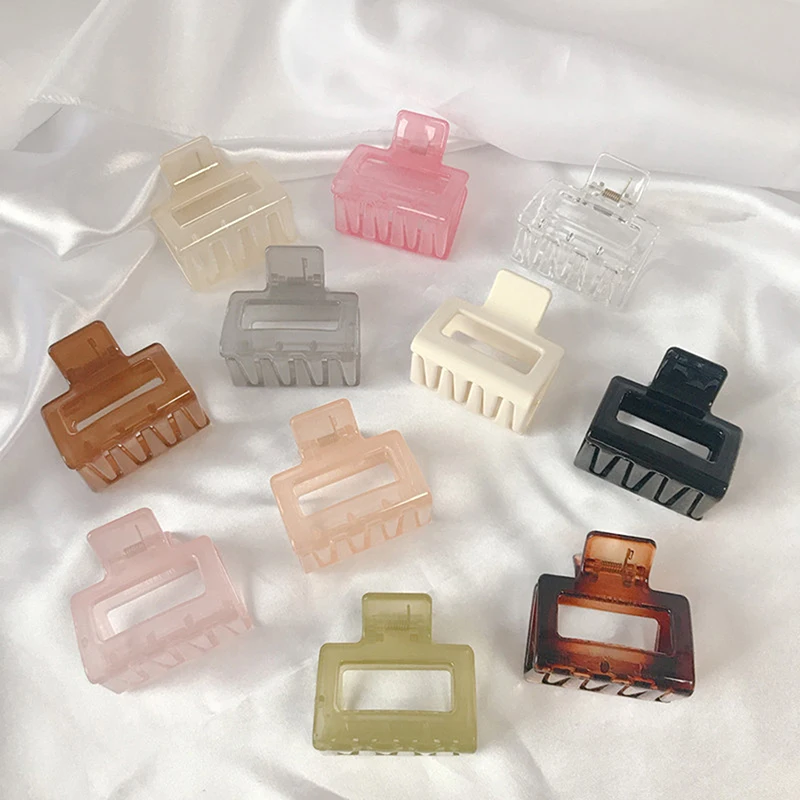 Korean Solid Hair Claws Elegant Clear Acrylic Hair Clips Hairpins Barrette Headwear For Women Girls Hair Accessories Gifts 
Korean Solid Hair Claws Elegant Clear Acrylic Hair Clips Hairpins Barrette Headwear For Women Girls Hair Accessories Gifts