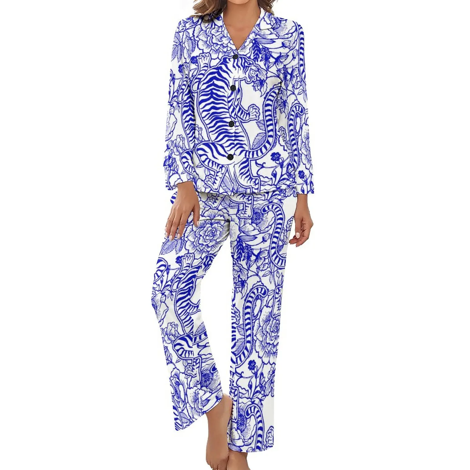 Retro Tiger Pajamas 2 Pieces Blue Floral Print Kawaii Pajama Sets Women Long Sleeve V Neck Casual Print Home Suit
Retro Tiger Pajamas 2 Pieces Blue Floral Print Kawaii Pajama Sets Women Long Sleeve V Neck Casual Print Home Suit