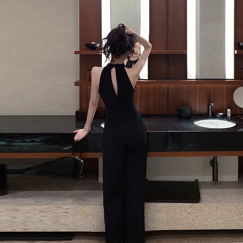 Women 2022 Summer Elegant Halter Jumpsuit Outfit Female Solid Off Shoulder High Waist Rompers Playsuits Office Lady Clothing K20
Women 2022 Summer Elegant Halter Jumpsuit Outfit Female Solid Off Shoulder High Waist Rompers Playsuits Office Lady Clothing K20