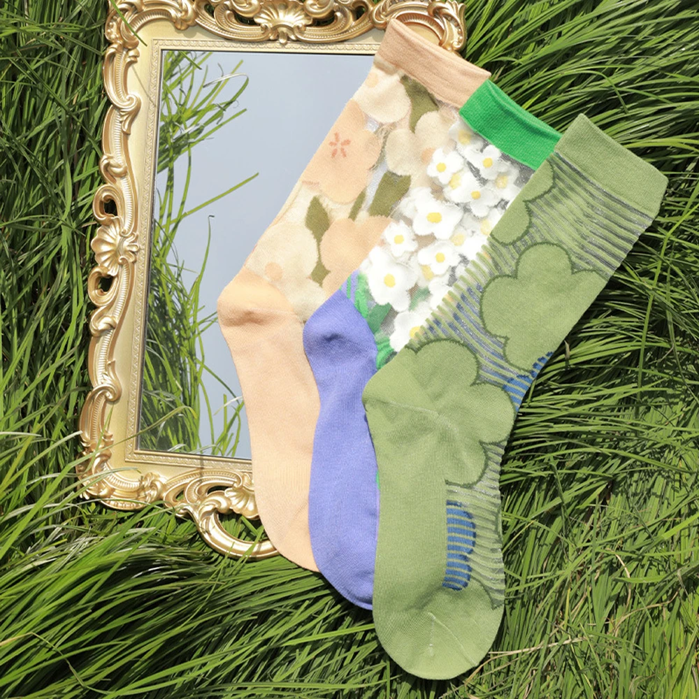 Personality Streetwear Sweet Korean Art Hosiery Glass Silk Women's Socks Flower Socks
Personality Streetwear Sweet Korean Art Hosiery Glass Silk Women's Socks Flower Socks