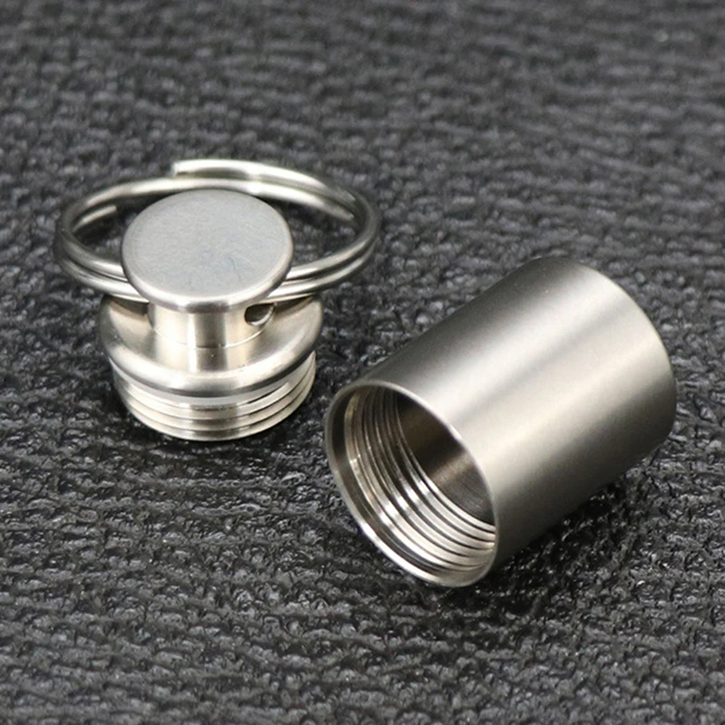 1Pc Outdoor Waterproof Canister Pure Titanium Portable Seal Capsule Bottle Keyring Multi Mini Small Storage Medicine Bottle
1Pc Outdoor Waterproof Canister Pure Titanium Portable Seal Capsule Bottle Keyring Multi Mini Small Storage Medicine Bottle