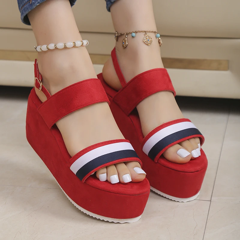 Platform Women's Sandals Summer High-heeled Buckle Strap Ladies Sandals Peep Toe Shoes for Women 2023 Large Size Ladies Shoes
Platform Women's Sandals Summer High-heeled Buckle Strap Ladies Sandals Peep Toe Shoes for Women 2023 Large Size Ladies Shoes
