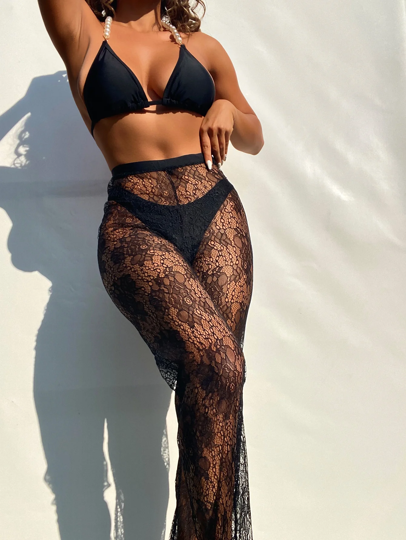 Women 3 Piece Bathing Suit Lace Hollowed Out Beach Pants Bikini High Waist Pearl Halter Swimwear Clothing Beachwear For Woman
Women 3 Piece Bathing Suit Lace Hollowed Out Beach Pants Bikini High Waist Pearl Halter Swimwear Clothing Beachwear For Woman
