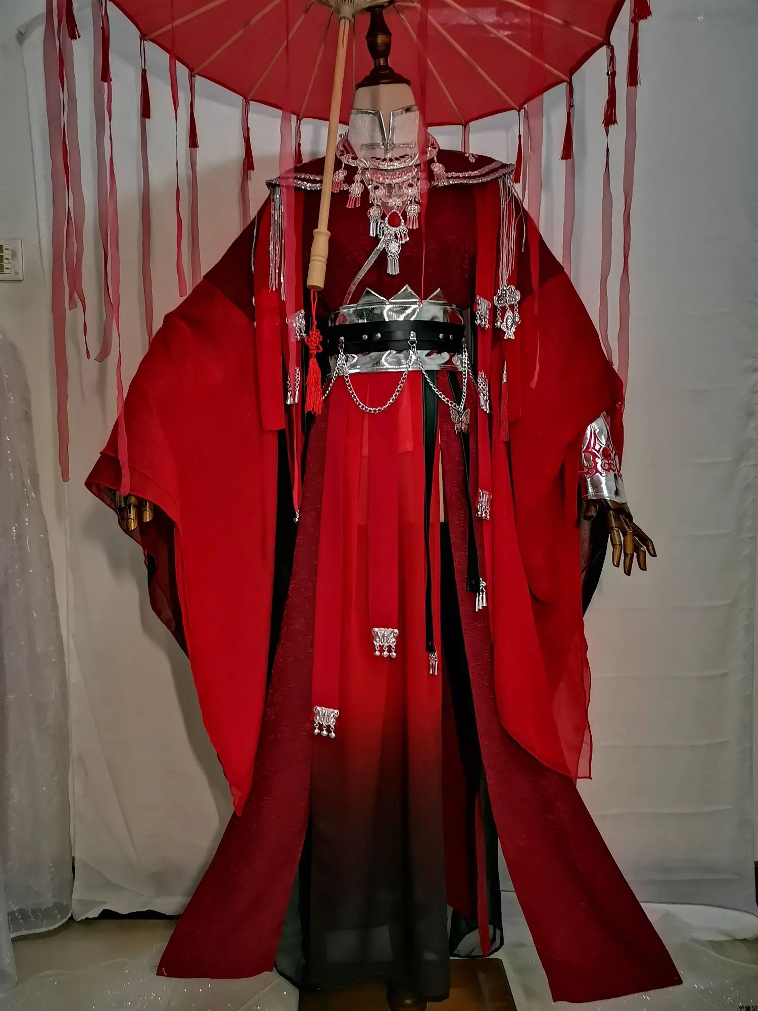 

TGCF TianGuanCiFu Heaven Officials Blessing Hua Cheng Cos Dress Hanfu Full Set Antique Clothes Uniform Halloween Suits