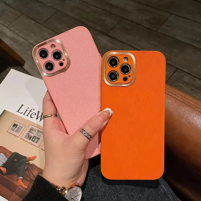 Luxury Letter Print fashion Phone Case for iphone 13 pro max Cases 12 11 Mini 11P X XR XSMax 7/8 plus Cover Designers Silicone
Luxury Letter Print fashion Phone Case for iphone 13 pro max Cases 12 11 Mini 11P X XR XSMax 7/8 plus Cover Designers Silicone