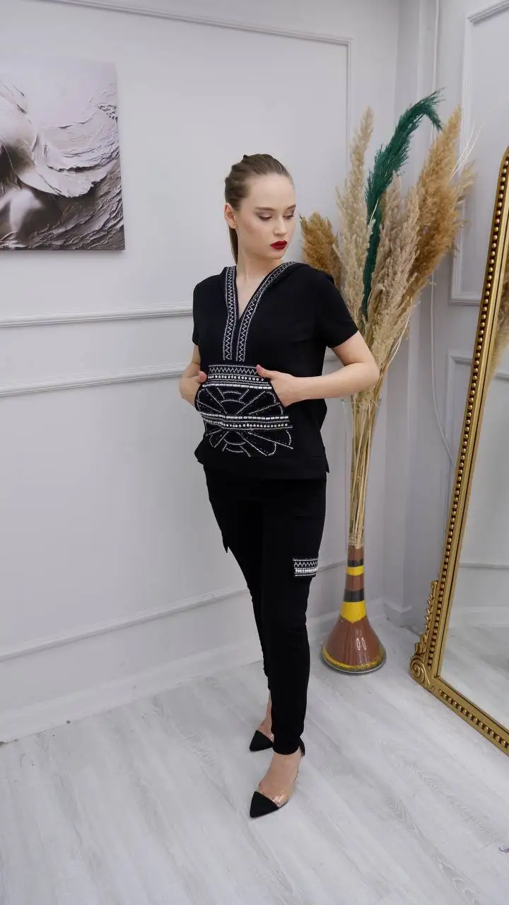 Diaves Women Summer Fashion Hoodie Stone Embroidered Track Suits Casual Sets Turkish Quality
Diaves Women Summer Fashion Hoodie Stone Embroidered Track Suits Casual Sets Turkish Quality