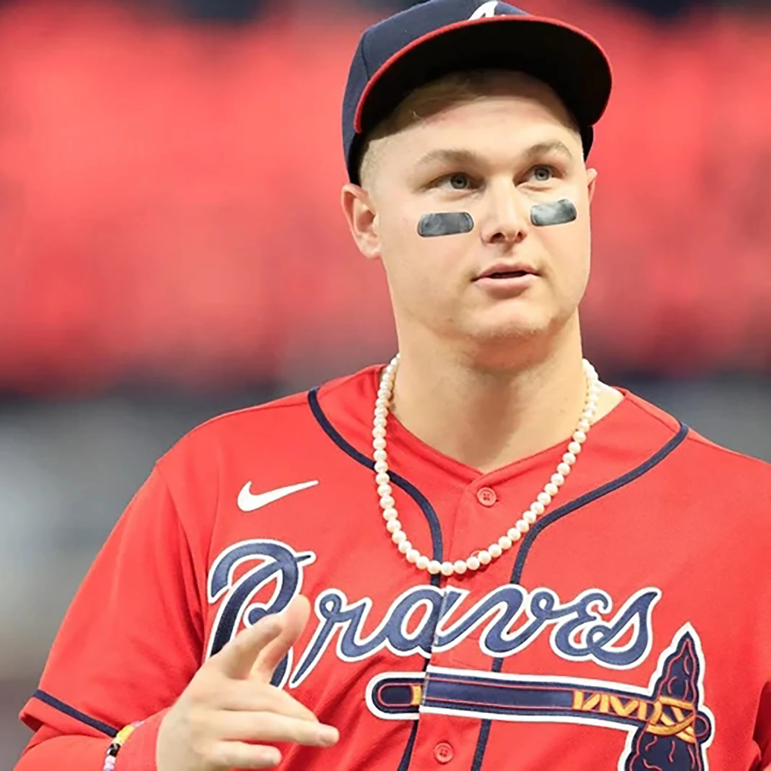 ATLANTA BRAVES Outfielder Joc Pederson’s Pearl Necklace Natural Fresh Water Pearl Necklace 22 Inches Atlanta Braves Men's Gift
ATLANTA BRAVES Outfielder Joc Pederson’s Pearl Necklace Natural Fresh Water Pearl Necklace 22 Inches Atlanta Braves Men's Gift