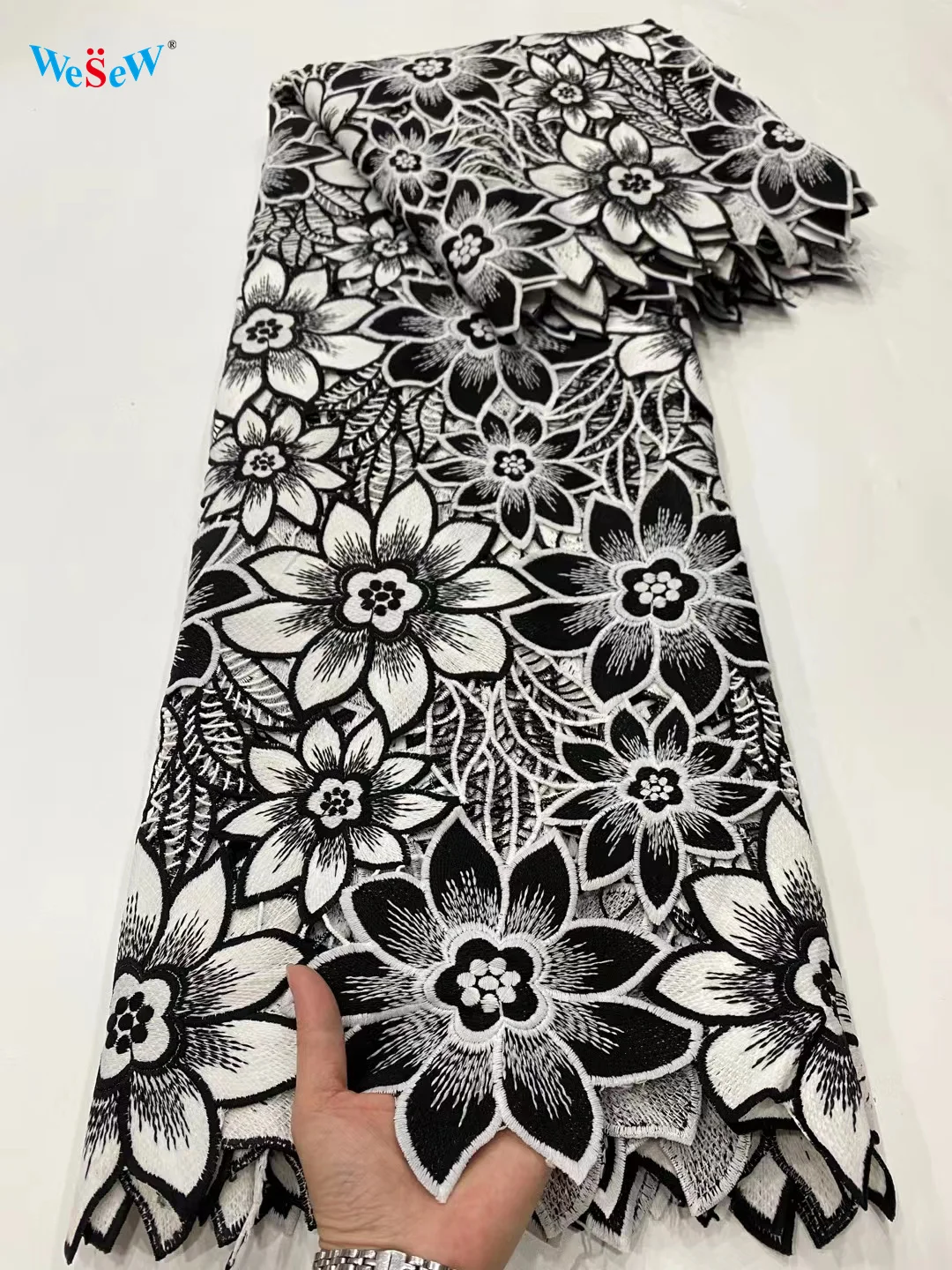 5 ярдов, гипюровая кружевная ткань, вышивка, водорастворимый кружевной материал 2021, высокое качество для рукоделия, шитье одежды двором SDPG59 
5 ярдов, гипюровая кружевная ткань, вышивка, водорастворимый кружевной материал 2021, высокое качество для рукоделия, шитье одежды двором SDPG59