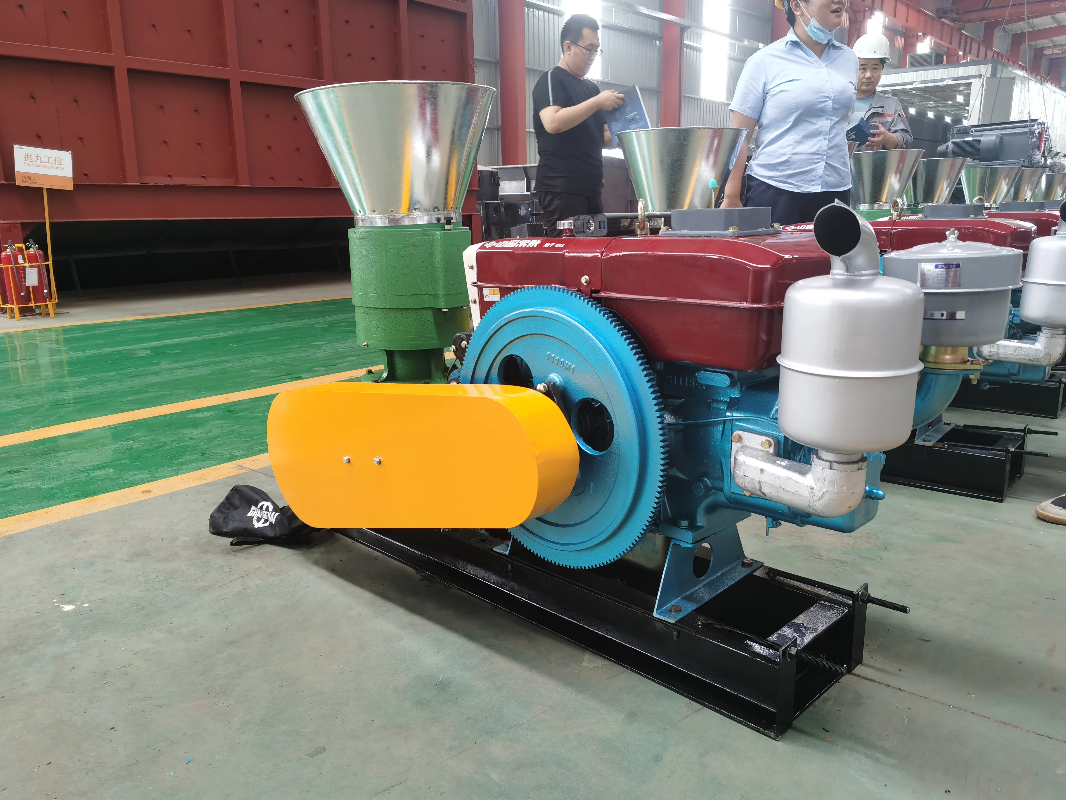 22HP дизельная плоская машина для производства гранул | Инструменты