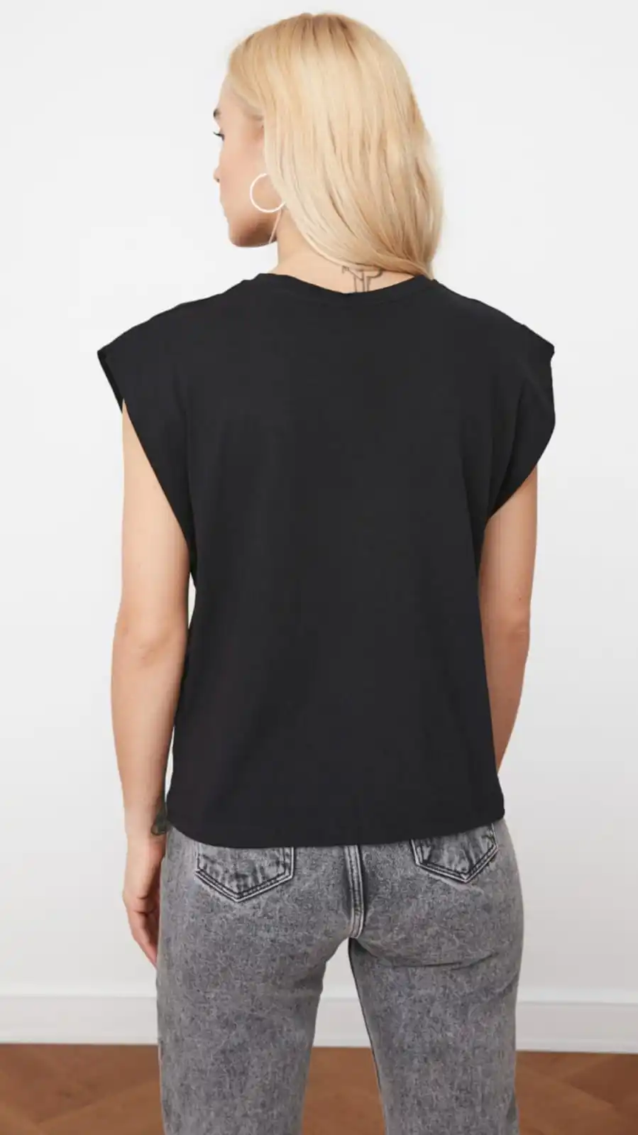 Siyah Kolsuz Basic rme T-Shirt Kadn Giyim Gen Kz Giyim 2021 lkbahar Yaz Koleksiyonu