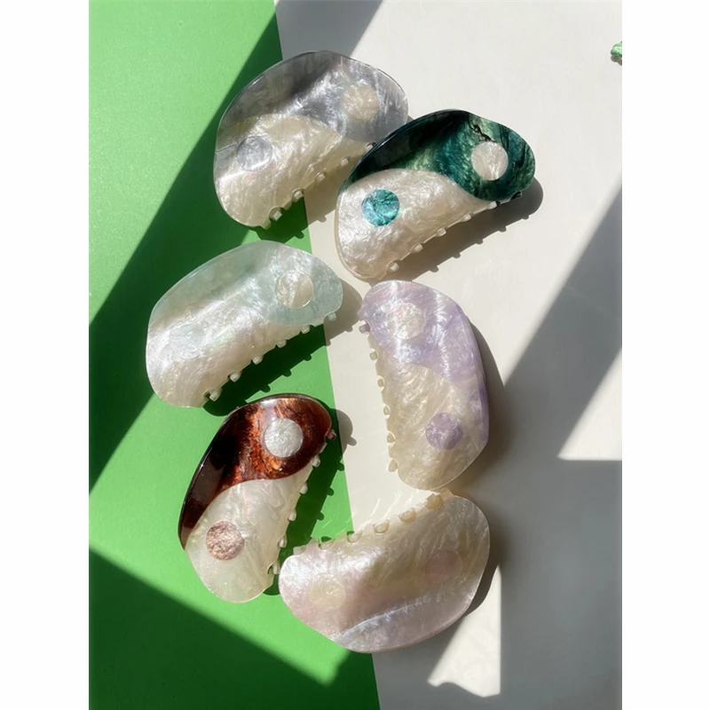 New Yin Yang Square Semicircle Acetate Colorful Tai Chi Hair Clip Hairpin Headwear for Women Hair Accessorie HUANZHI 2021
New Yin Yang Square Semicircle Acetate Colorful Tai Chi Hair Clip Hairpin Headwear for Women Hair Accessorie HUANZHI 2021