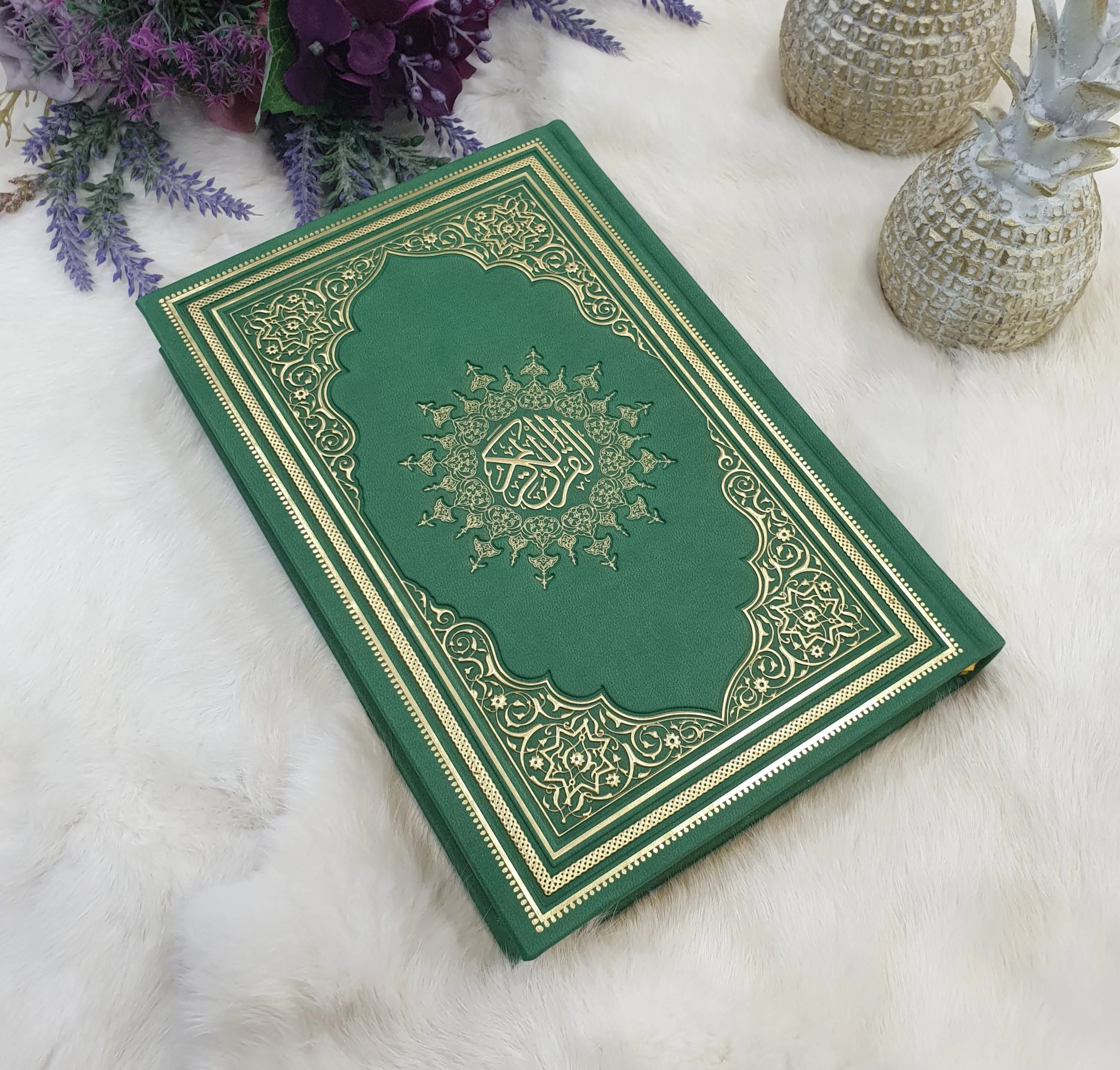 17 * 25 Cm Medium Size Thermo Leather Kura muslim gift muslim prayer rugs islamic gift rugs baskets muslim hadiat free shippİng
17 * 25 Cm Medium Size Thermo Leather Kura muslim gift muslim prayer rugs islamic gift rugs baskets muslim hadiat free shippİng