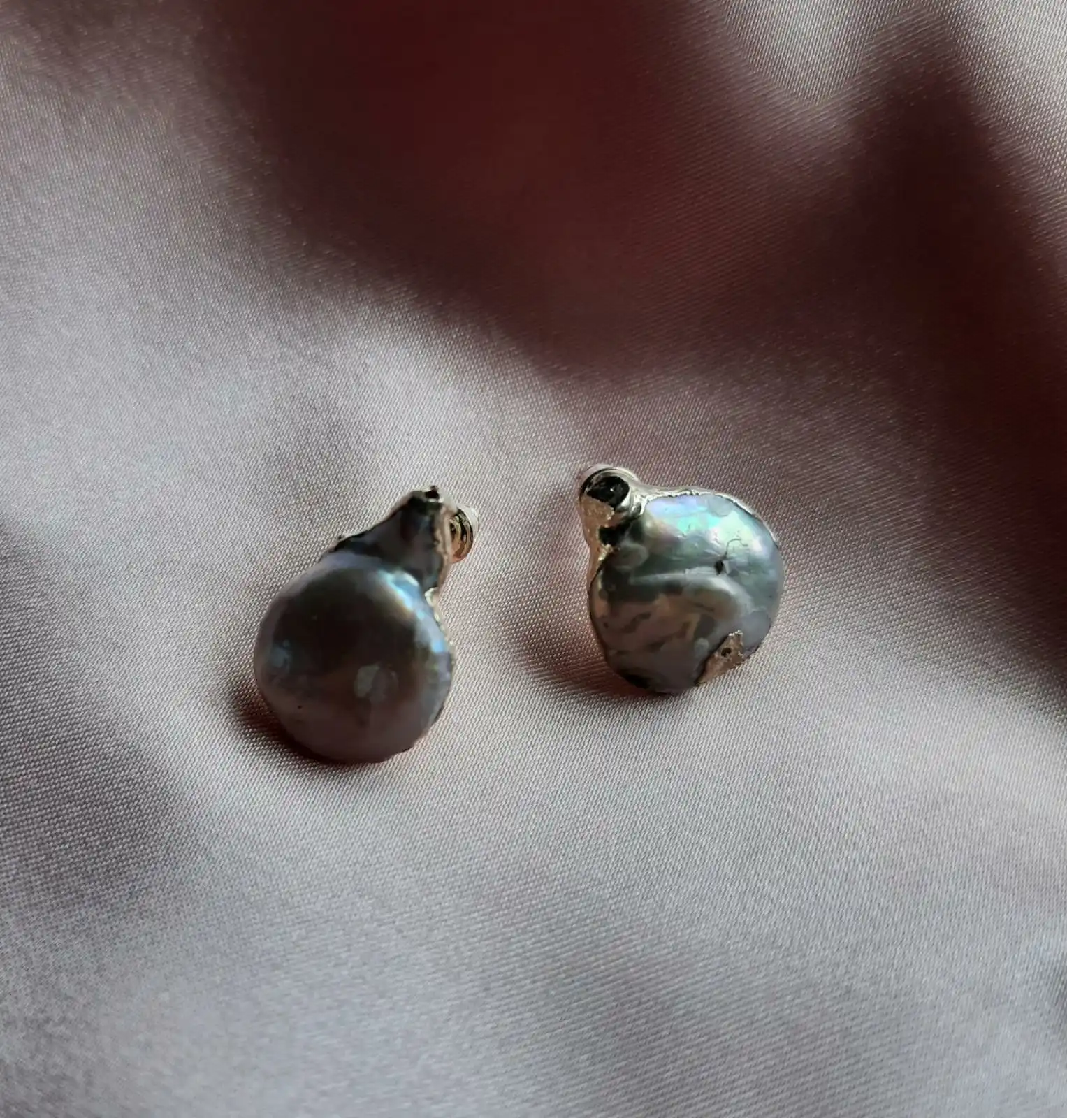 Серьги из жемчуга и серебра для женщин, трендовые ювелирные изделия, подарок для нее, серьги из натурального камня
Серьги из жемчуга и серебра для женщин, трендовые ювелирные изделия, подарок для нее, серьги из натурального камня