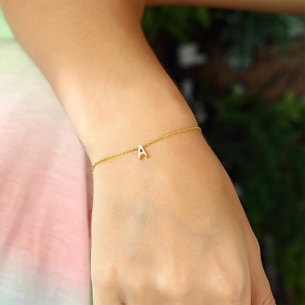 Beautiful Women's 925 Sterling Silver Jewelry Gold Plated A Letter Bracelet 925 Silver Wriststrap
Beautiful Women's 925 Sterling Silver Jewelry Gold Plated A Letter Bracelet 925 Silver Wriststrap