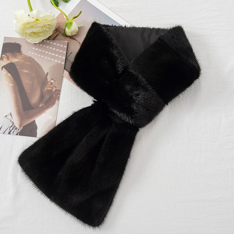 Fashion High Quality Genuine 100% Real Sable Fur Knitted Scarf Natural Mink Fur Scarves Infinity Cowl Snood Ring Scarf Black
Fashion High Quality Genuine 100% Real Sable Fur Knitted Scarf Natural Mink Fur Scarves Infinity Cowl Snood Ring Scarf Black