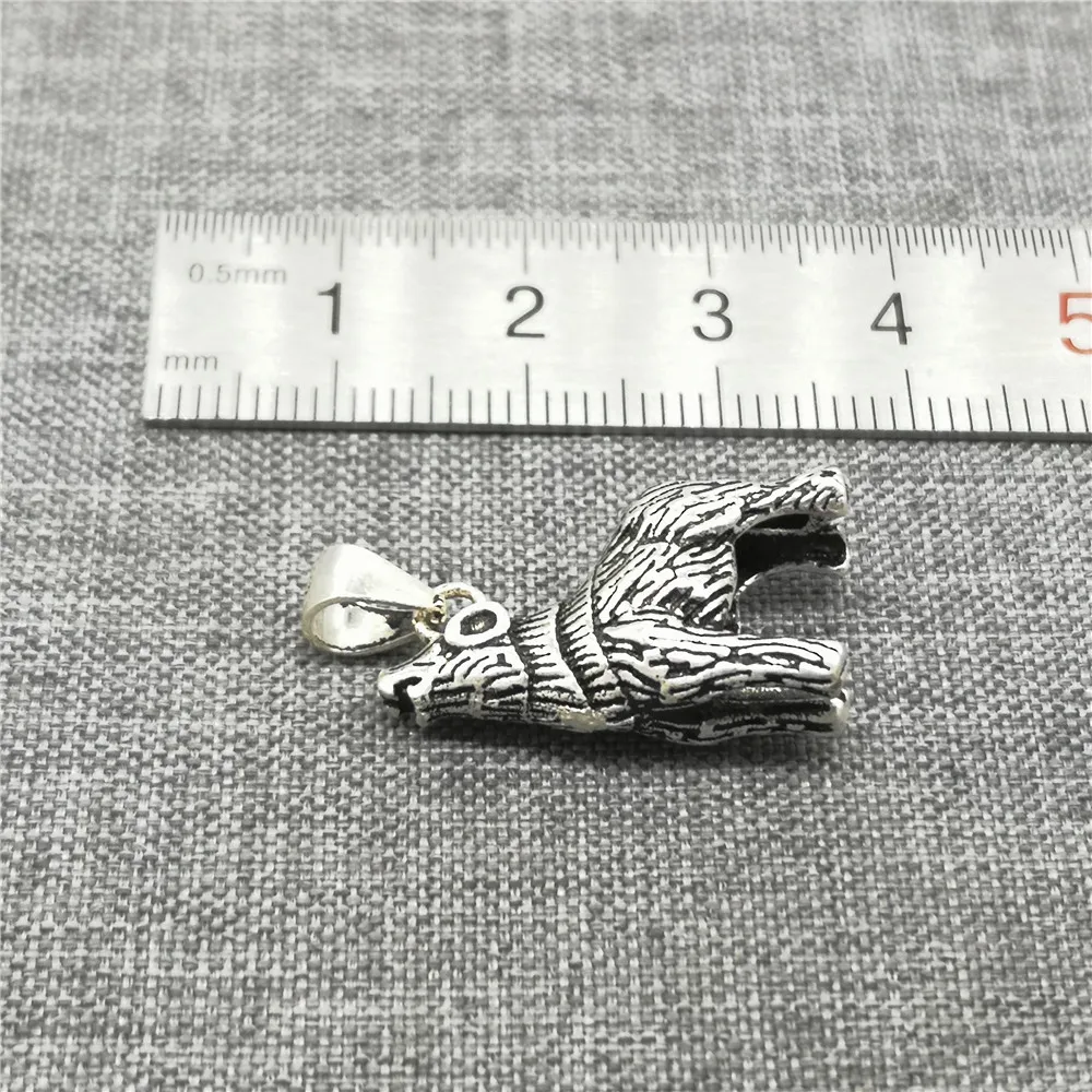 925 Sterling Silver Hollow Fox Charm Pendant 3D for Bracelet Necklace
925 Sterling Silver Hollow Fox Charm Pendant 3D for Bracelet Necklace