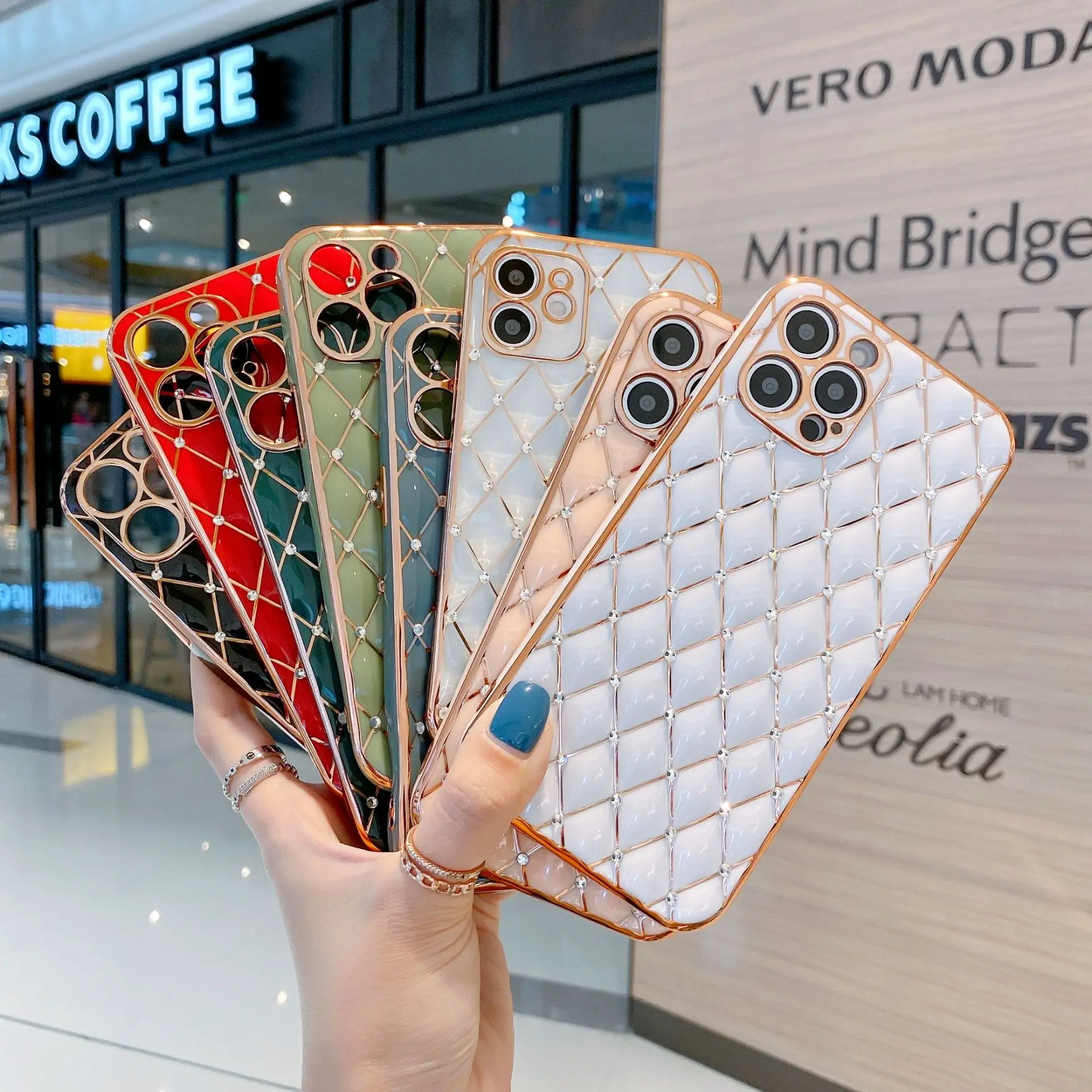 Electroplated Geometric Diamond Phone Case For iPhone 11 12 13 Pro Max 12 Mini XS Max X XR 8 7 Plus Camera Protection Soft Cover
Electroplated Geometric Diamond Phone Case For iPhone 11 12 13 Pro Max 12 Mini XS Max X XR 8 7 Plus Camera Protection Soft Cover