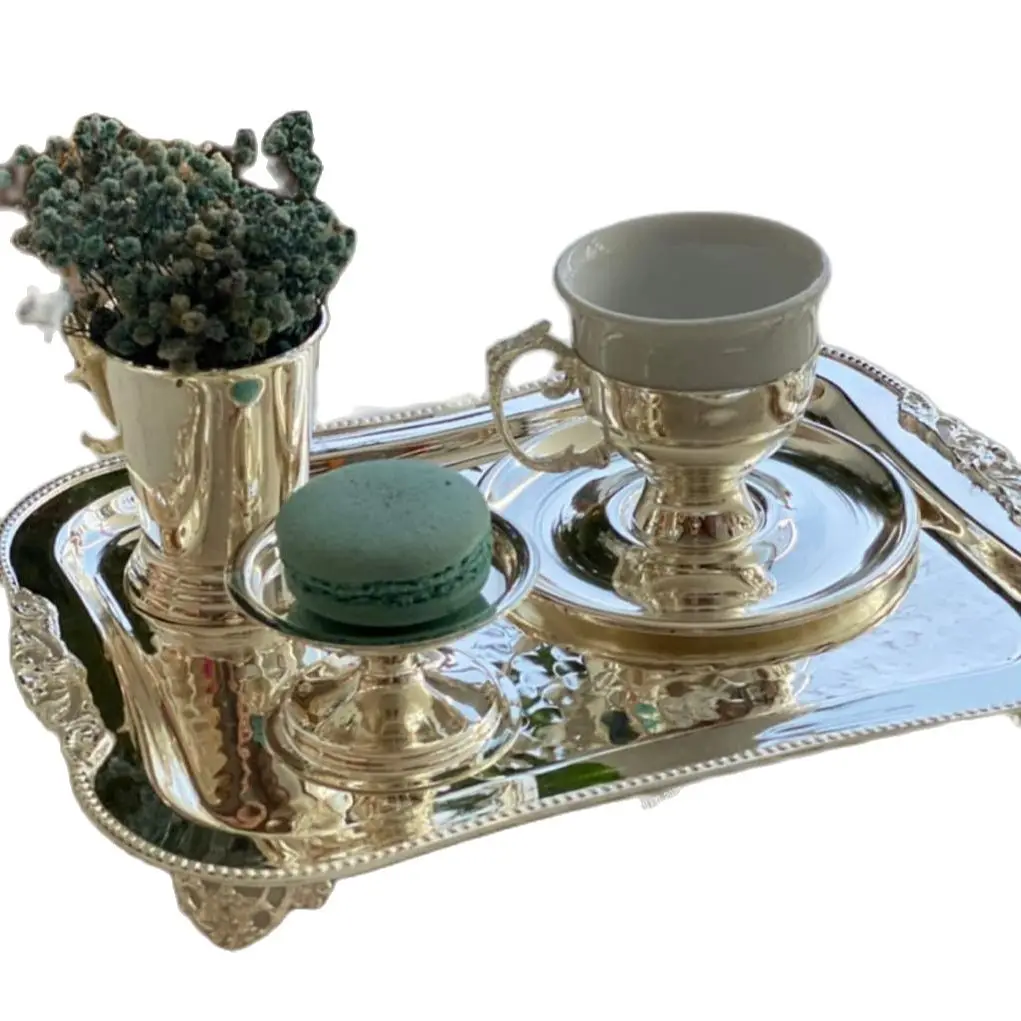 5 Pieces Coffee Set With Tray for one person Quality espresso cups Special Turkish Arabic Coffeeware Porcelain gold - silver
5 Pieces Coffee Set With Tray for one person Quality espresso cups Special Turkish Arabic Coffeeware Porcelain gold - silver