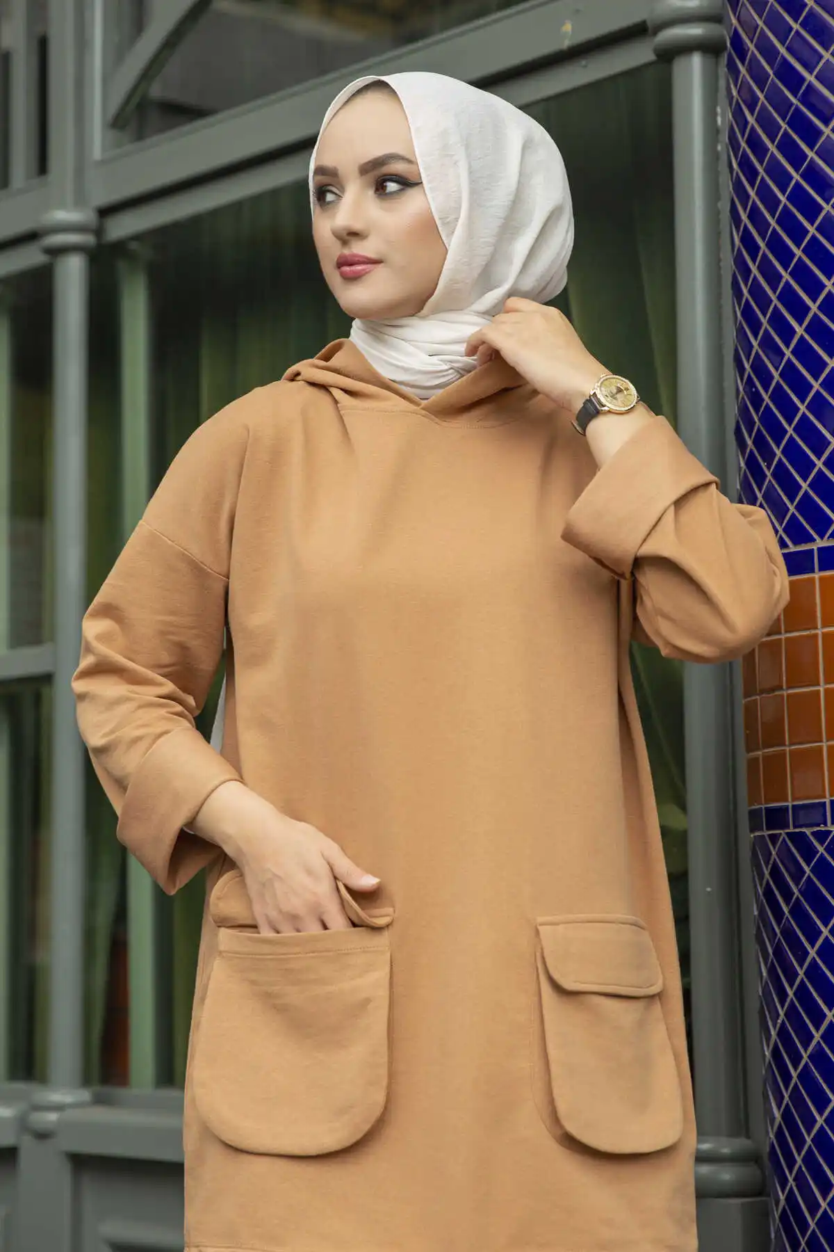 Plaid Detailed Hijab Tracksuit Set Tunic with Pants Turkey Muslim Fashion Dress Islam Clothing Dubai Istanbul 2022
Plaid Detailed Hijab Tracksuit Set Tunic with Pants Turkey Muslim Fashion Dress Islam Clothing Dubai Istanbul 2022
