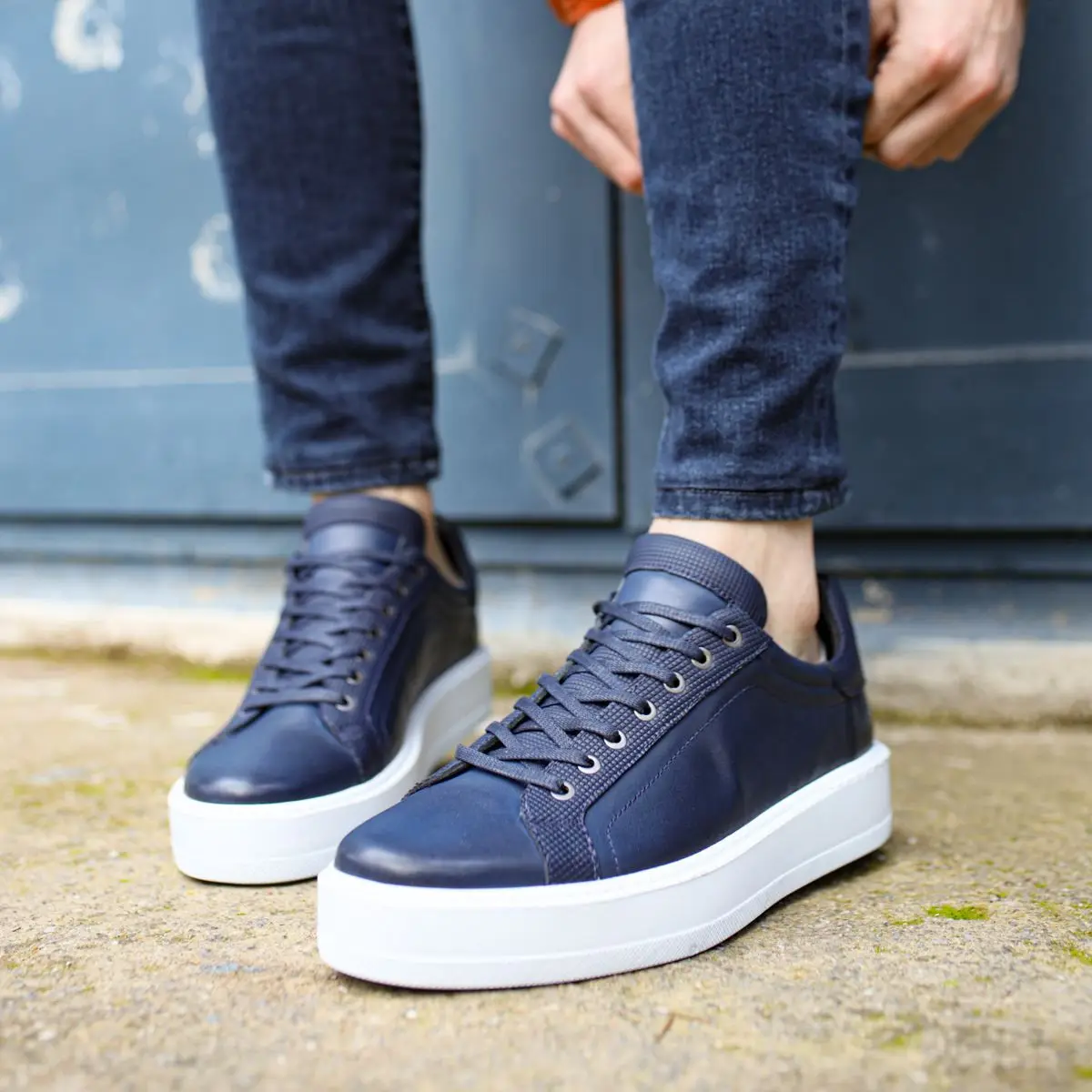 Leather Men's Sports Black Shoes Dark Blue Shoes Genuine Leather Sneaker Man Shoes
Leather Men's Sports Black Shoes Dark Blue Shoes Genuine Leather Sneaker Man Shoes