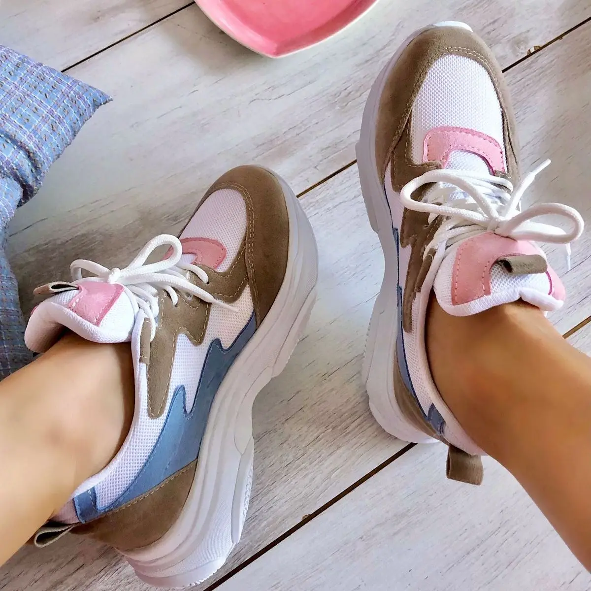 Liyna Mink Women Sneaker Casual Breathable Comfortable Platform Sport Shoes Fashion Design Elegant Running Walking Lace Up Ladies Shoe Sneakers
Liyna Mink Women Sneaker Casual Breathable Comfortable Platform Sport Shoes Fashion Design Elegant Running Walking Lace Up Ladies Shoe Sneakers