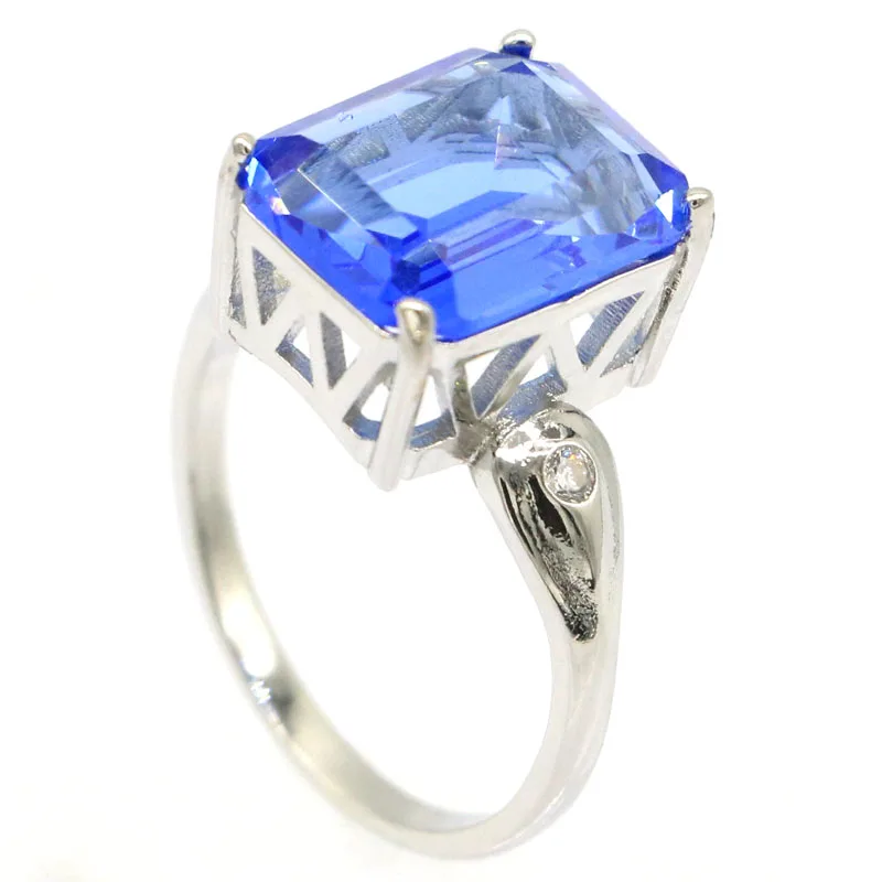 Женские серебряные кольца с танзанитом, 14x11 мм
Женские серебряные кольца с танзанитом, 14x11 мм