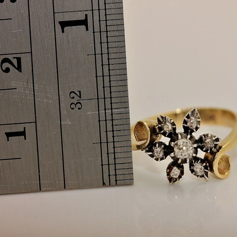 PERFECT ANTIQUE RUSSIAN 14K GOLD DIAMOND DECORATED FLOWERS PRETTY RING luxury brand
PERFECT ANTIQUE RUSSIAN 14K GOLD DIAMOND DECORATED FLOWERS PRETTY RING luxury brand